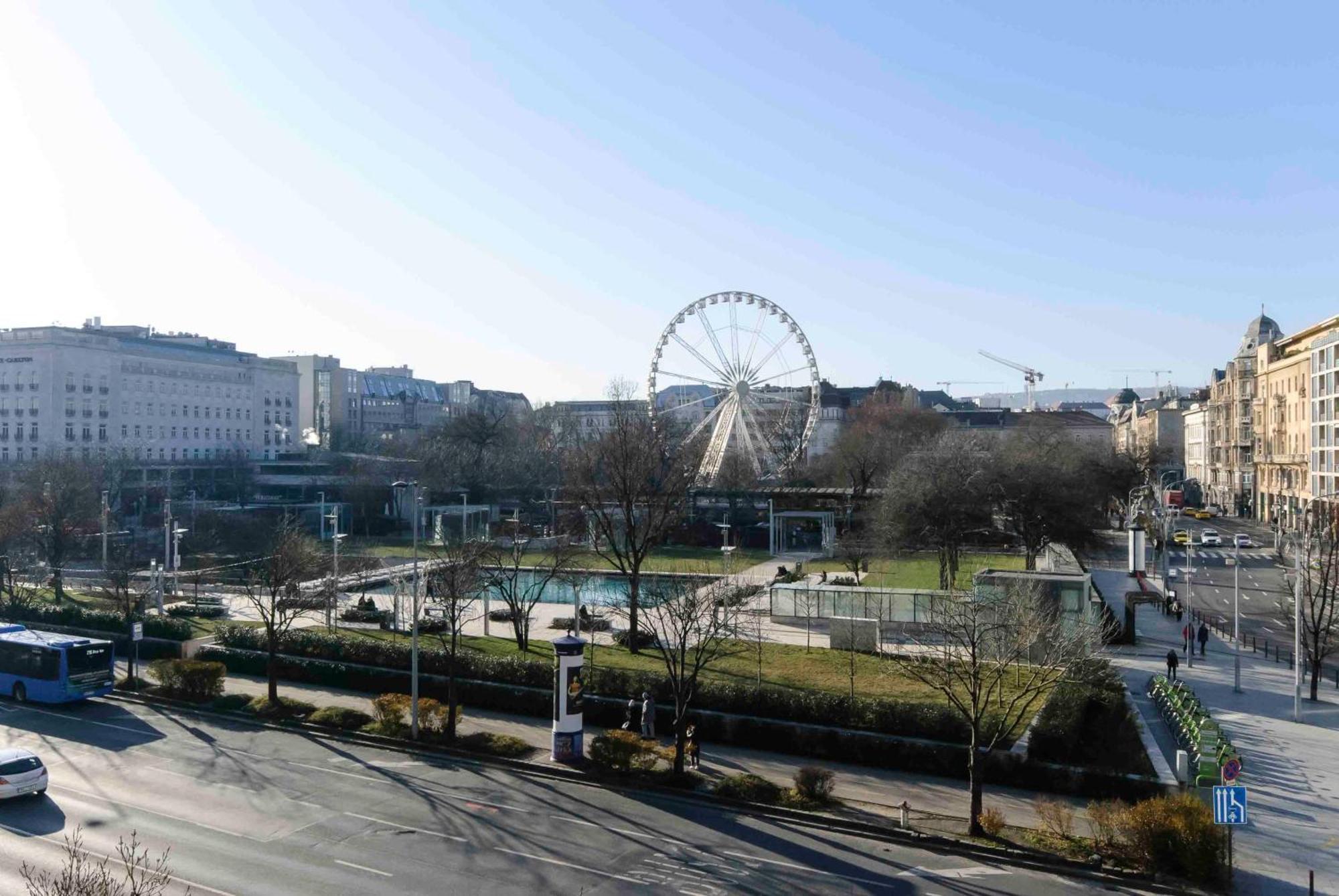 Big Wheel Panoramica Apartment Budapeşte Dış mekan fotoğraf